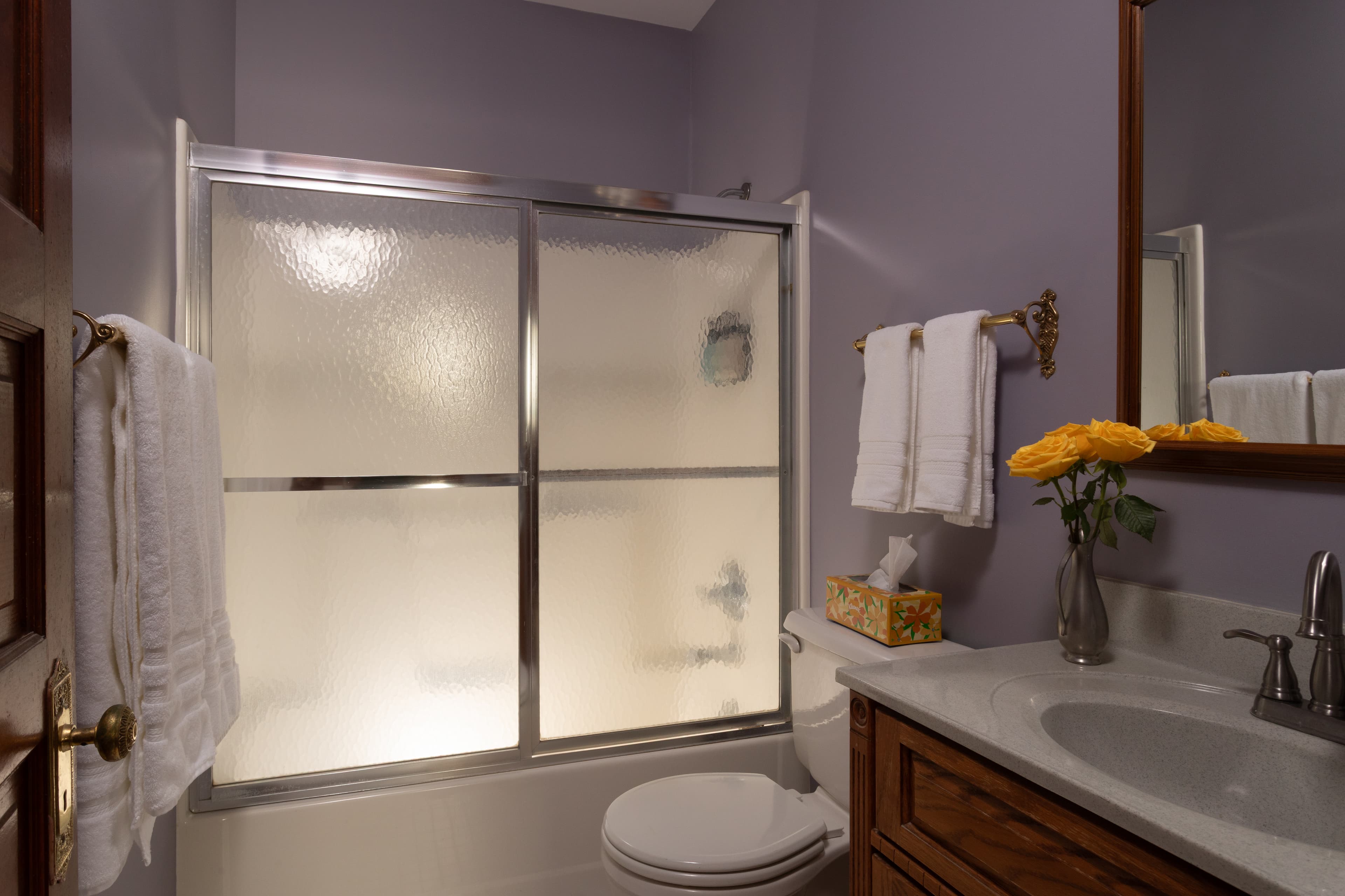 Private bathroom with tub/ shower combo