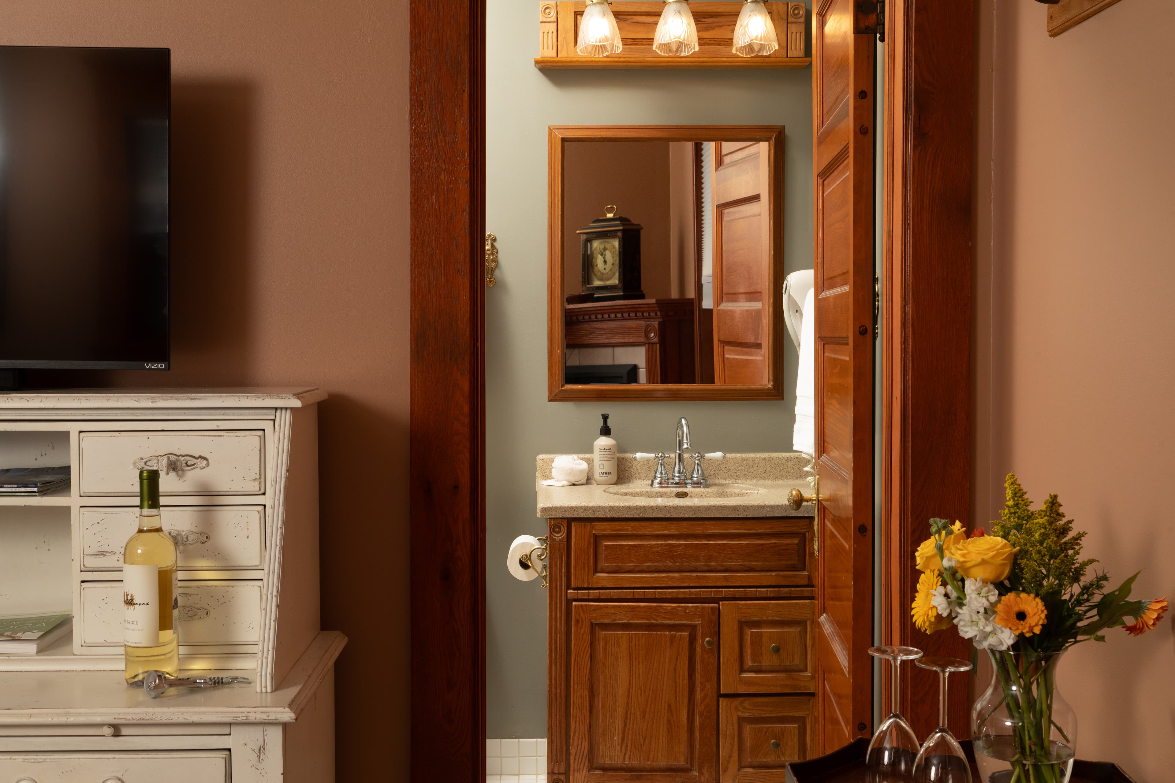 Private bathroom with combo tub/ shower combo